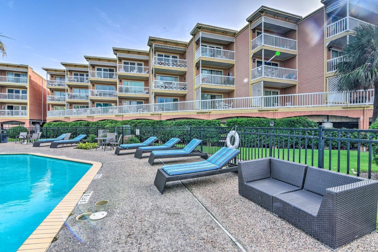 Coastal Galveston Condo Walk To Shoreline! エクステリア 写真