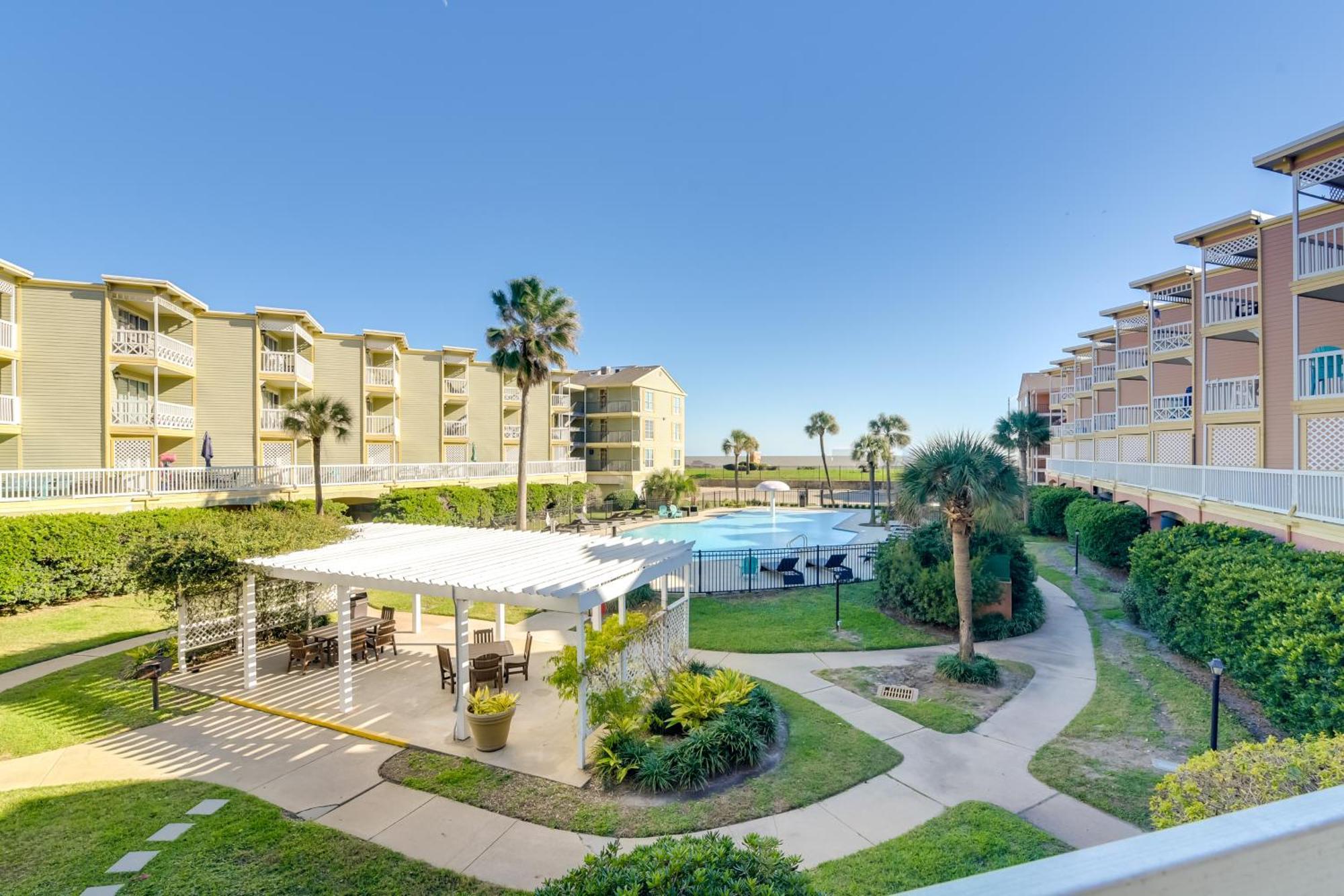 Coastal Galveston Condo Walk To Shoreline! エクステリア 写真